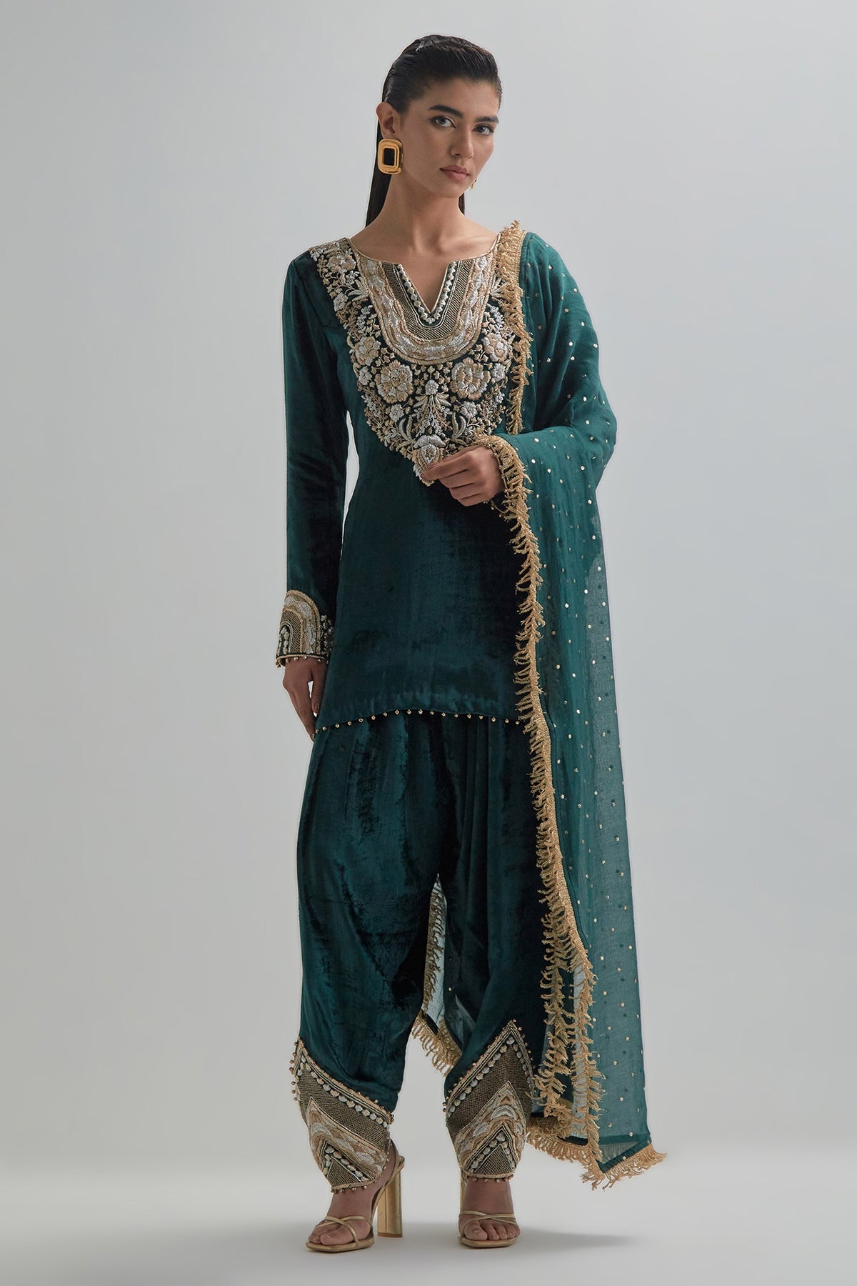 Ziba Emerald Green Velvet Embroidered Kurta With Farshi Salwar And Mukaish Silkmul Dupatta