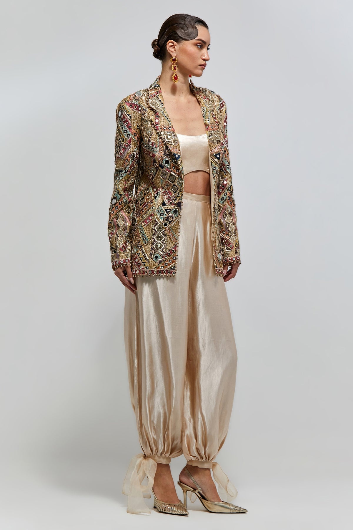 Zeenat Champagne Georgette Embroidered Backless Jacket With Bustier And Balloon Pant