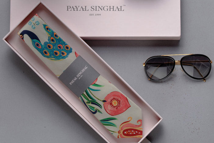 PS Men Khaki Anaar Aur Mor Print Tie