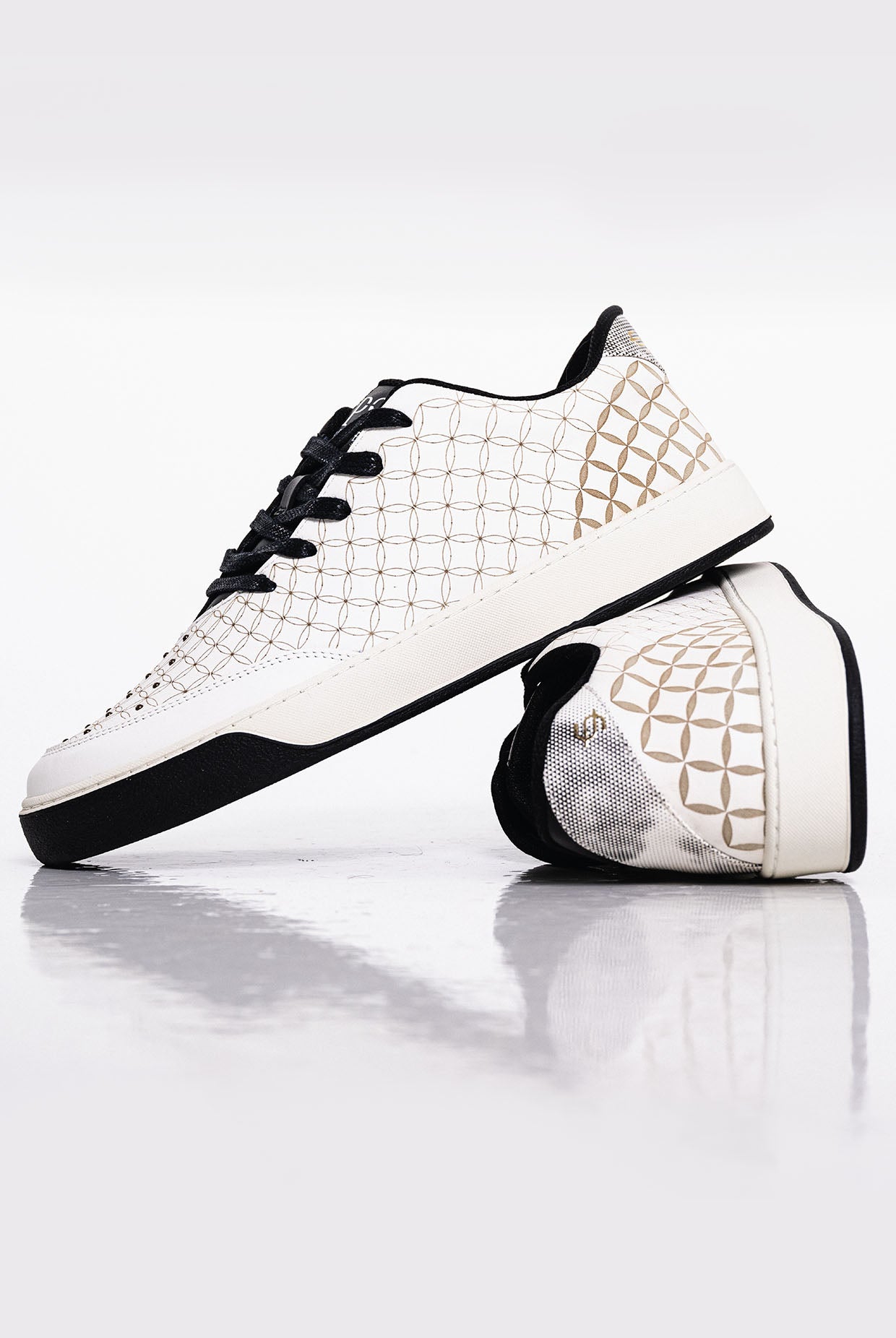 Payal Singhal X Endstate Limited Edition Sneakers - White/Black