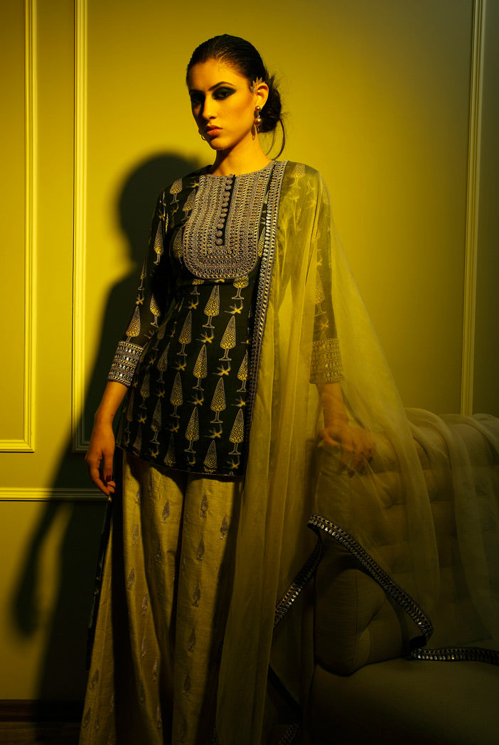 Bulbul Black Print Silkmul High-Low Kurta with Stone Dupion Silk Palazzos and organza Dupatta