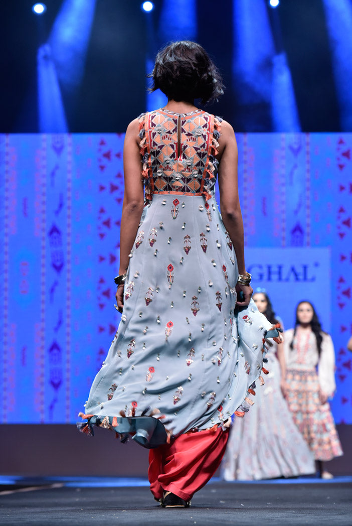 Gulbar Periwinkle Blue Crepe High-Low Kurta with Cranberry Crepe Salwar