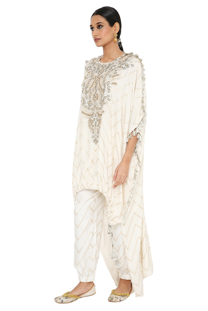 Aahna Off White Colour Banarasi High Low Kaftan With Jogger Pant