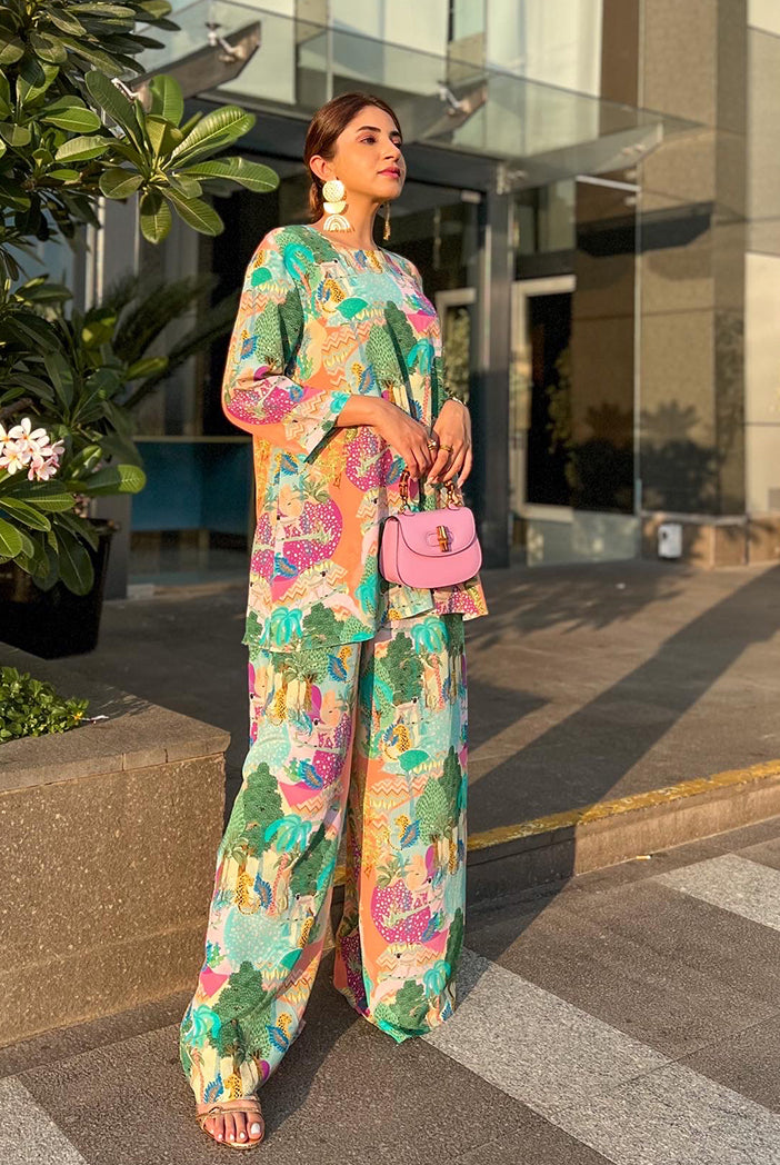 Peach Kuno Print Crepe Top And Palazzo With Tasseled Necklace