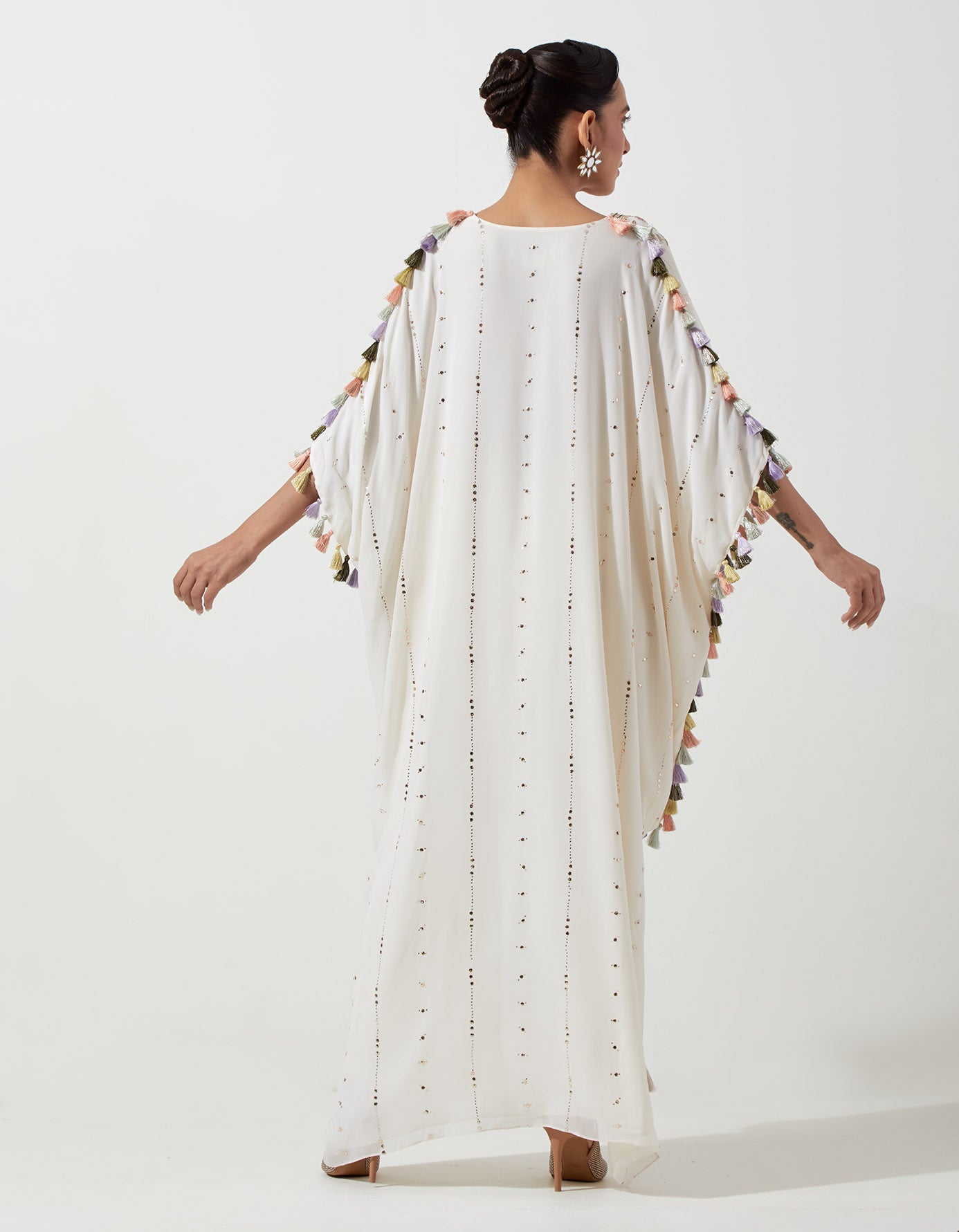 Off-White High Low Kaftan And Jogger Pants