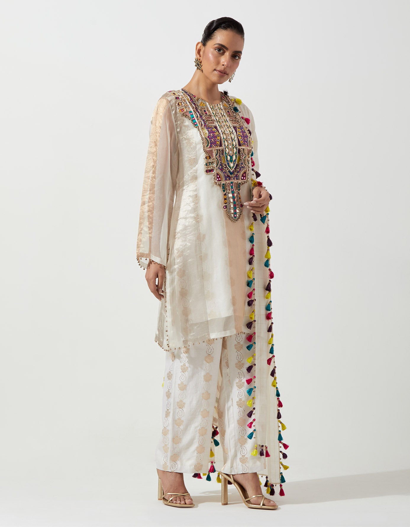Off-White Embroidered Kurta With Straight Pant And Dupatta