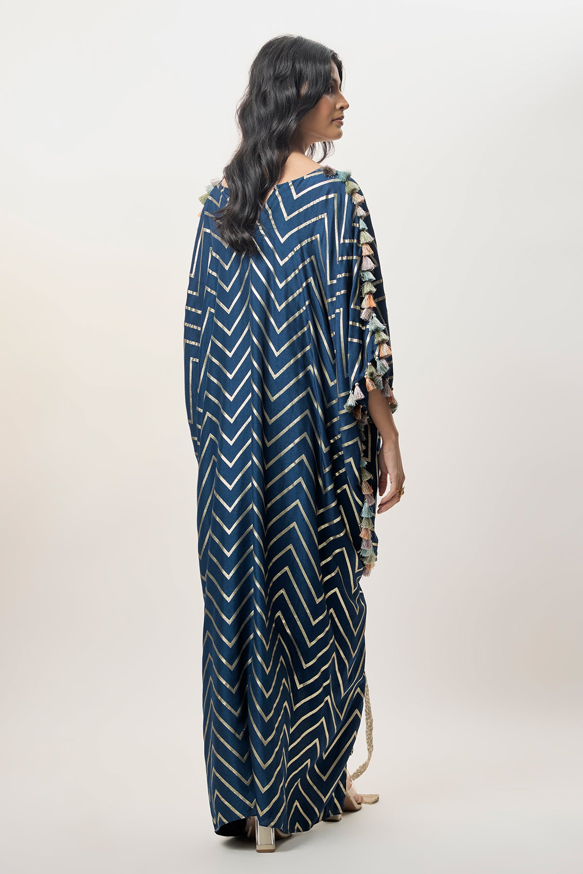 Raniya Navy Blue Dola Silk Embroidered Kaftan And Jogger Pant