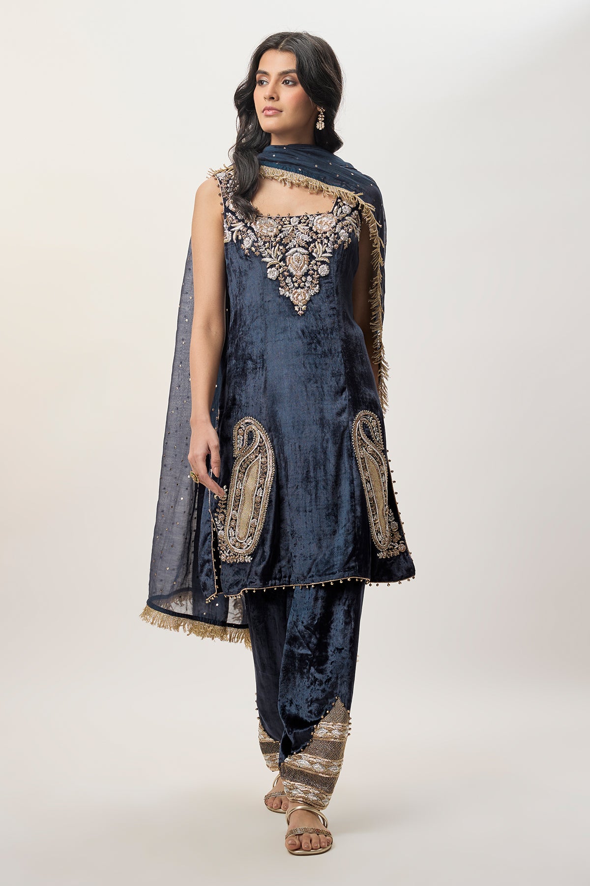 Elara Navy Blue Velvet Embroidered Kurta With Farshi Salwar And Mukaish Silkmul Dupatta