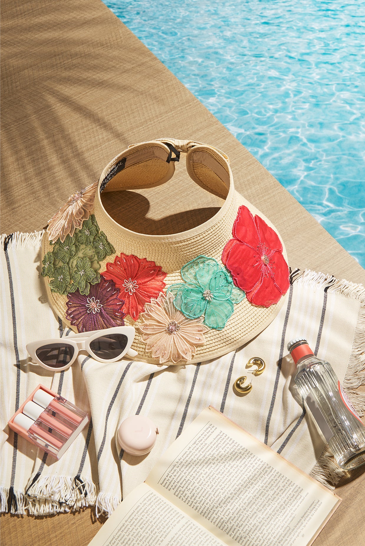 Payal Singhal x Myaraa Blooming Zippi Visor Hat