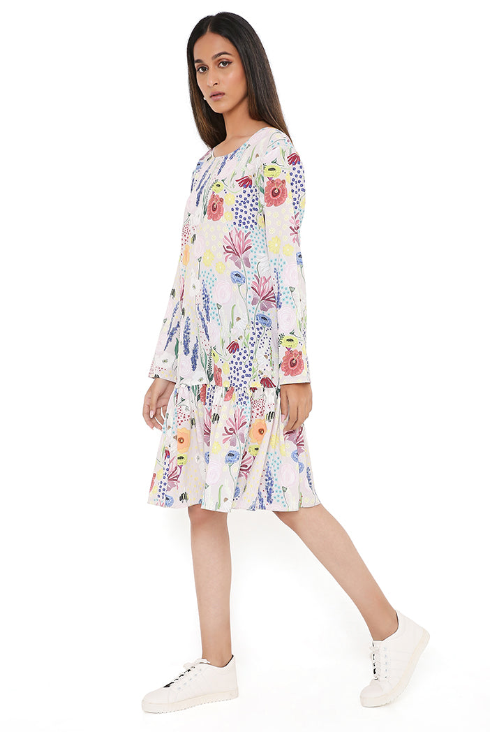Stone Bee Print Art Crepe Frill Hem Tunic