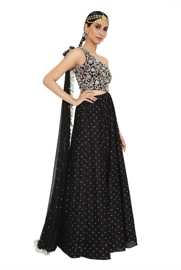 Dua Black Colour Embroidered One Shoulder Gown