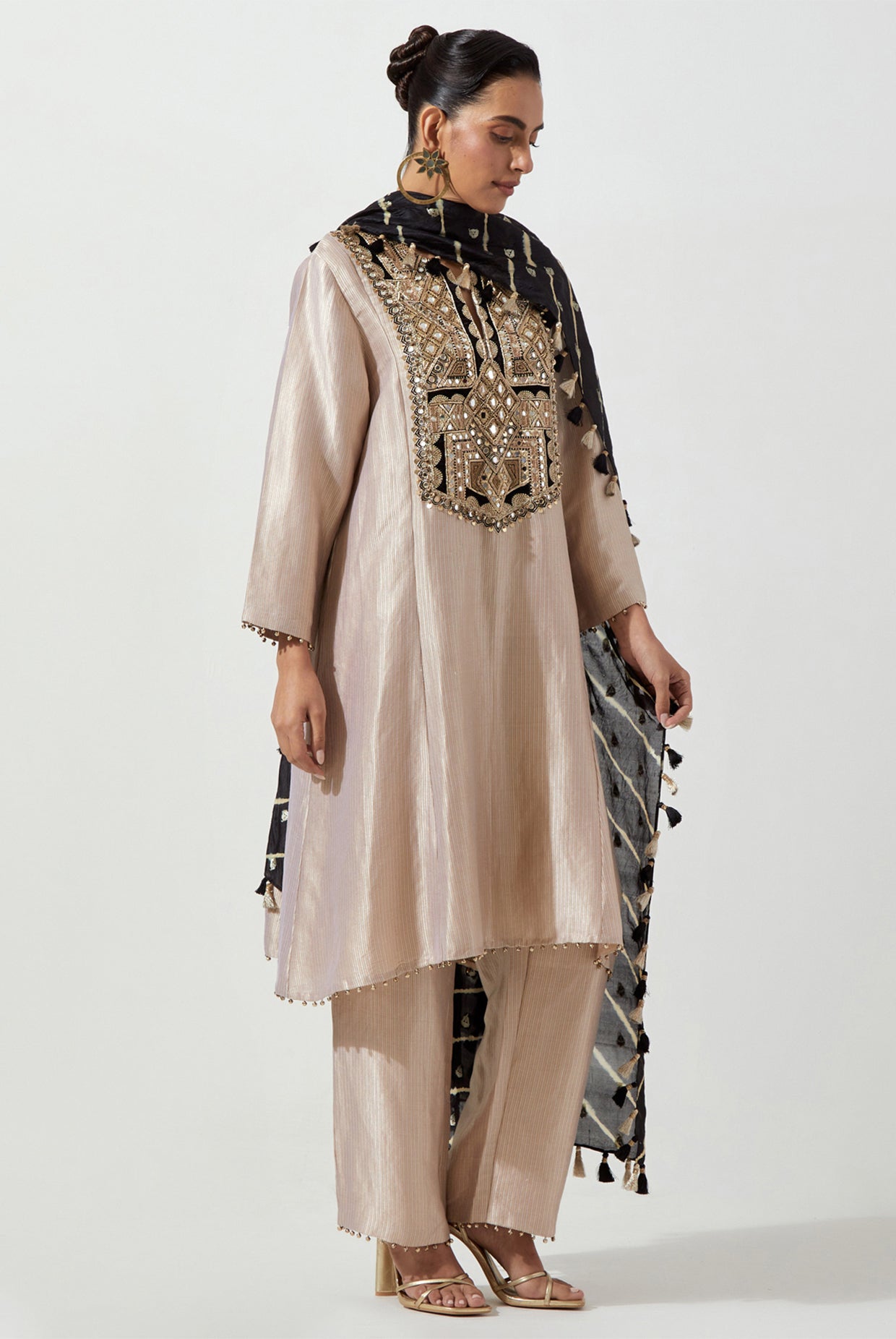 GOLD DOLA SILK KURTA WITH PANTS & STRIPE DUPATTA