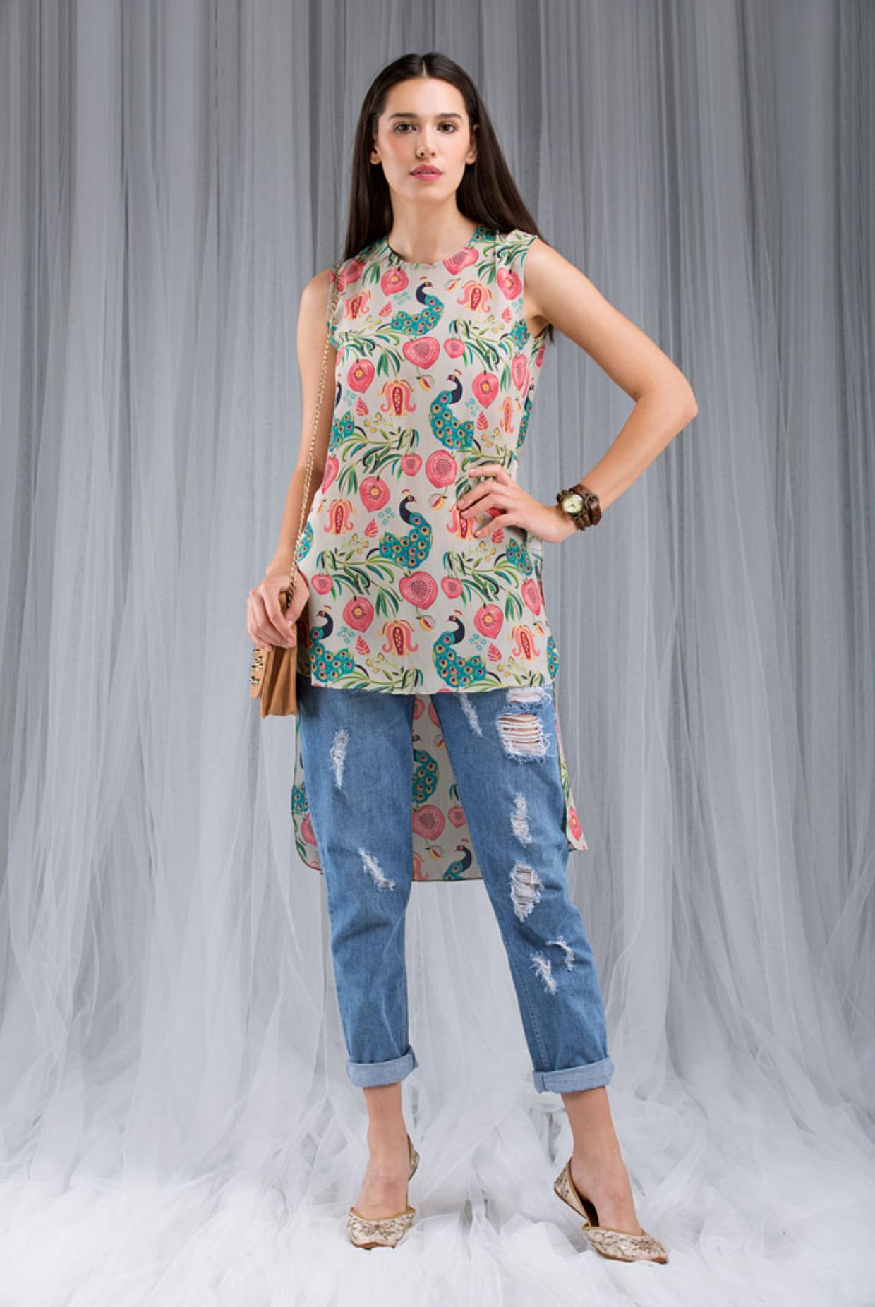 Khaki Anaar aur Mor Print High-Low Tunic