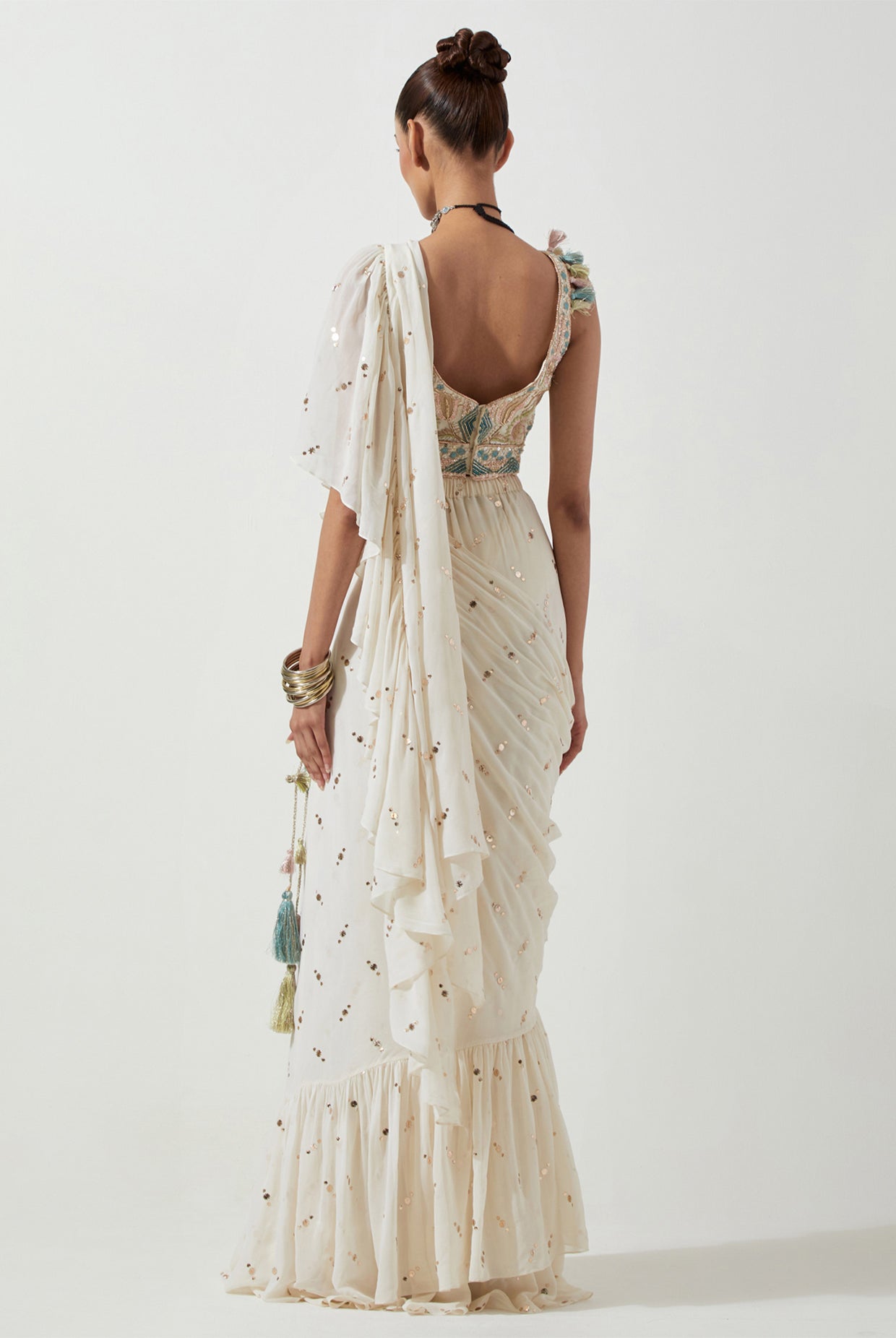 OFF WHITE EMBROIDERED CHOLI WITH FRILL SAREE
