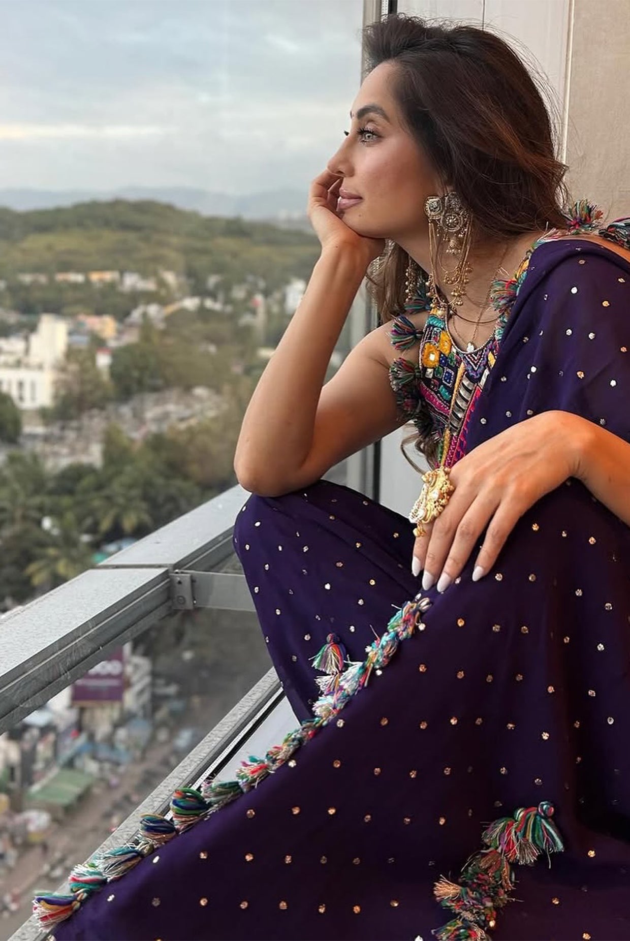 PURPLE EMBROIDERED CHOLI & SHARARA WITH ATTAHCED PALLU