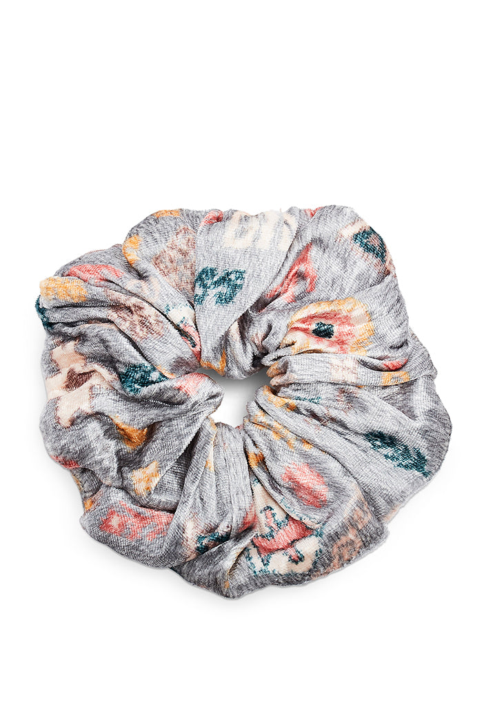 Set of 3 Assorted Velvet Scrunchies in Signature Prints