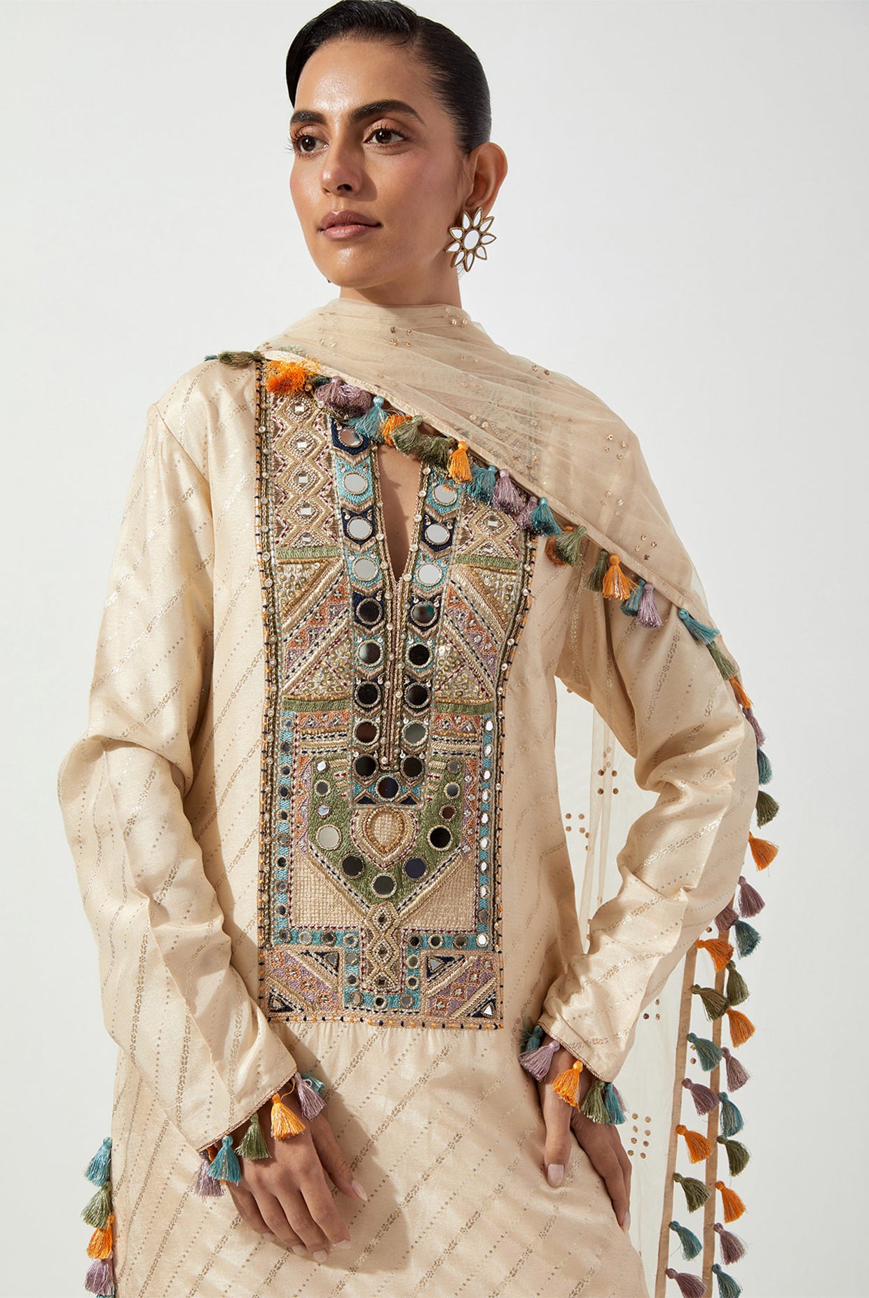 Stone Dola Silk Kurta With Pants & Net Dupatta