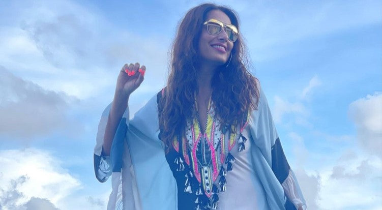 ‘Happy Blues’: Bipasha Basu gives major beach fashion goals as she vacations in the Maldives