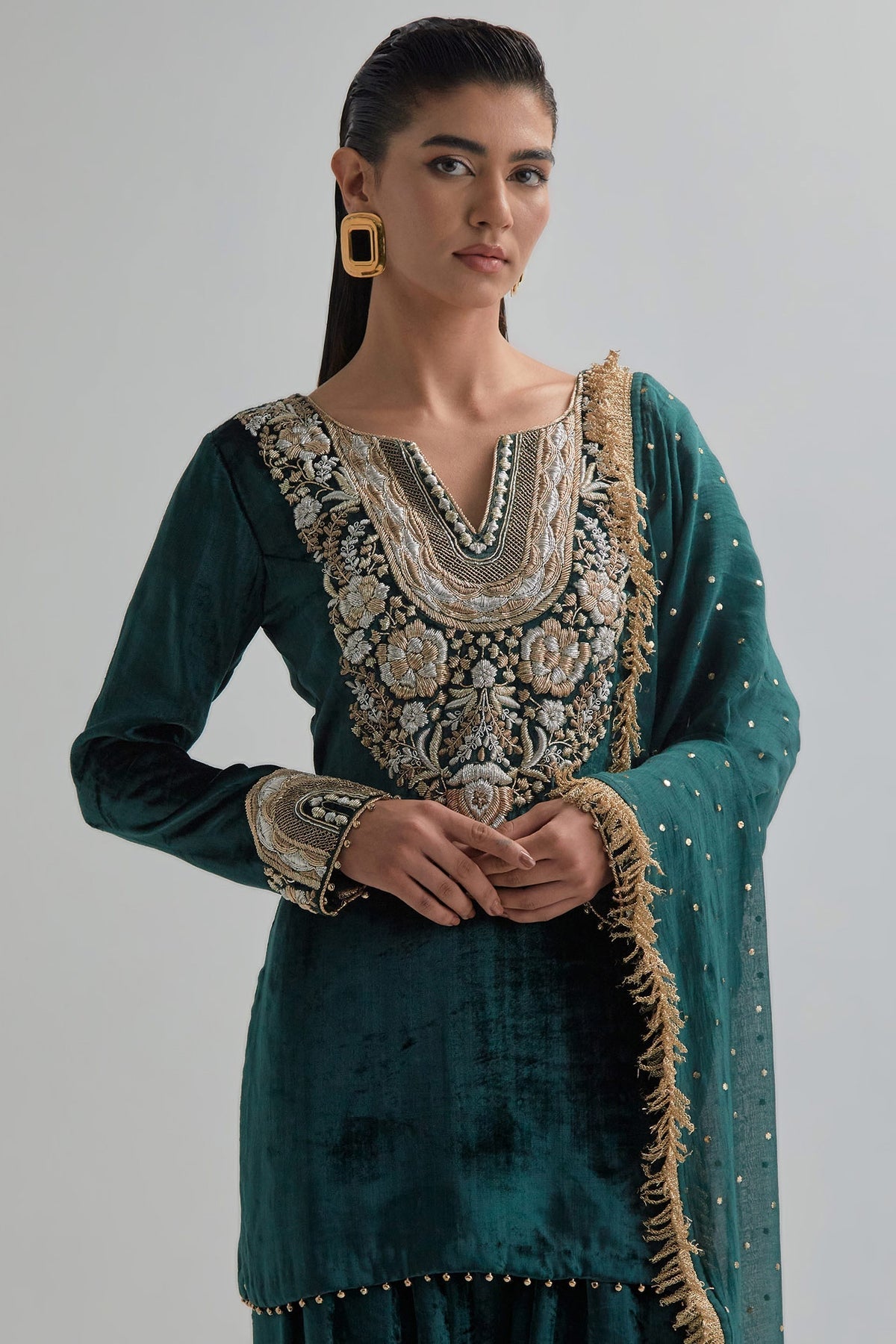 Ziba Emerald Green Velvet Embroidered Kurta With Farshi Salwar And Mukaish Silkmul Dupatta