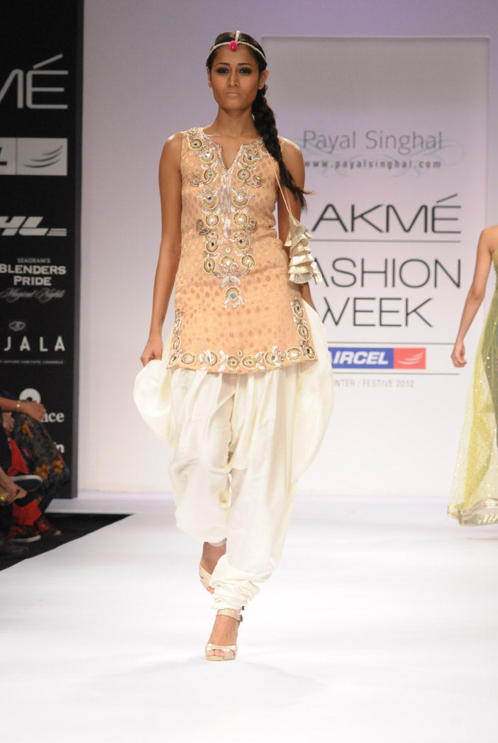 Blush Banarsi Kurta with Silk Jodhpuri Pant