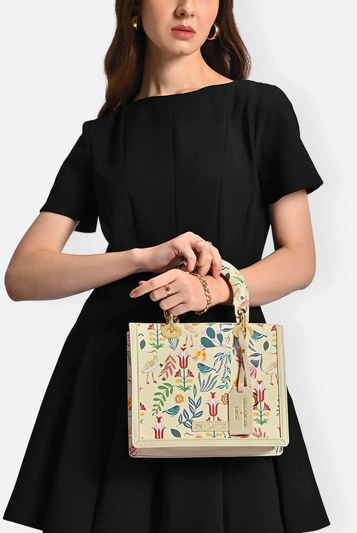 Lavie X Payal Singhal Limited Edition Off White Saras Print Women's Box Satchel Handbag