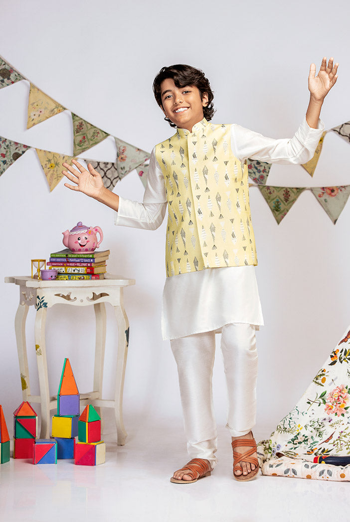Yellow Printed Silkmul Bandi with Off white Cotton Silk Kurta and Off white Cotton Silk Churidar