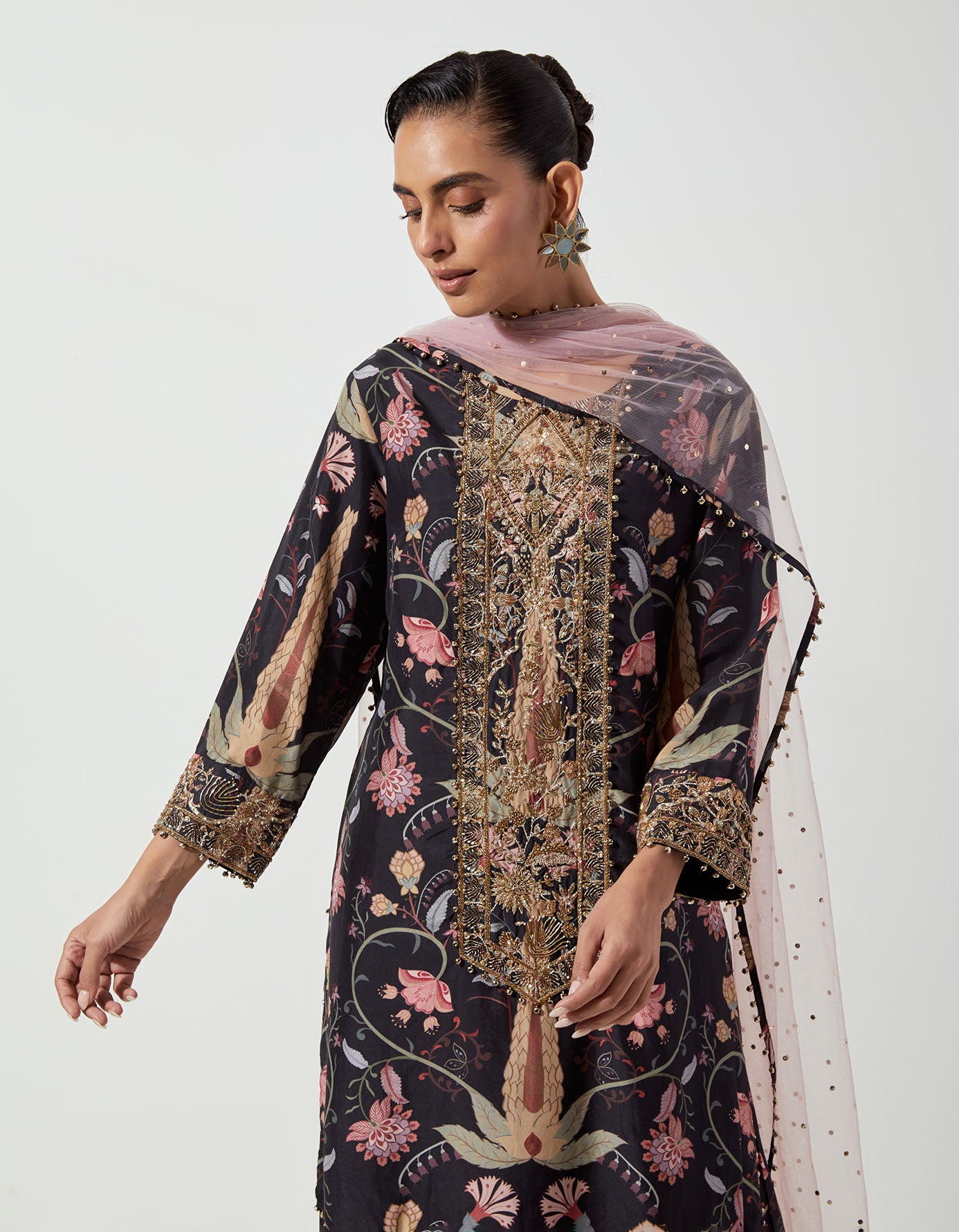 Black Kurta With Palazzo And Lilac Dupatta