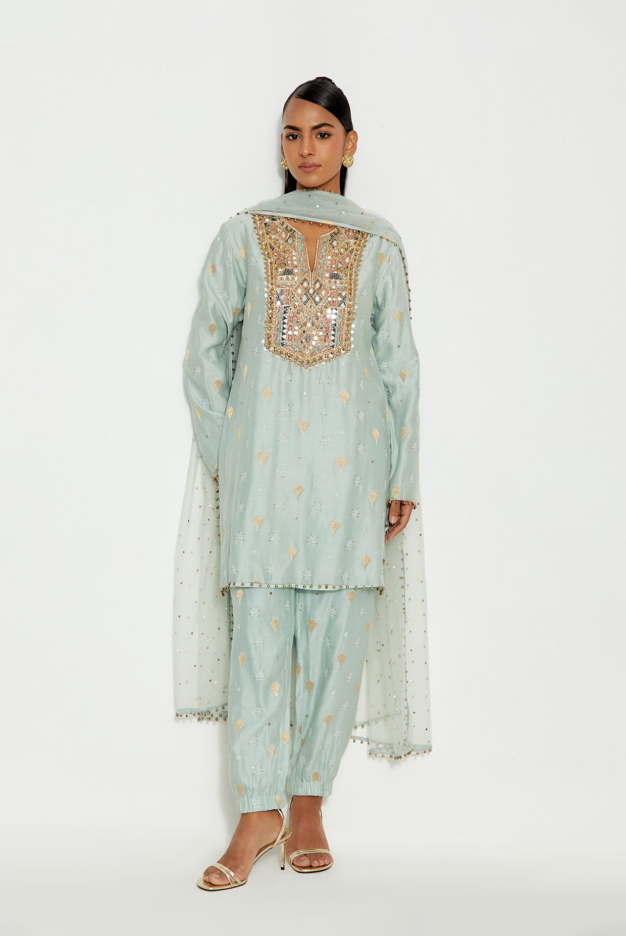 FARNAZ POWDER BLUE EMBROIDERED KURTA WITH JOGGER PANT AND DUPATTA