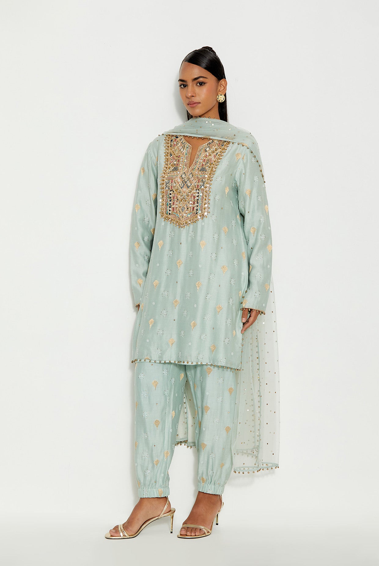 FARNAZ POWDER BLUE EMBROIDERED KURTA WITH JOGGER PANT AND DUPATTA