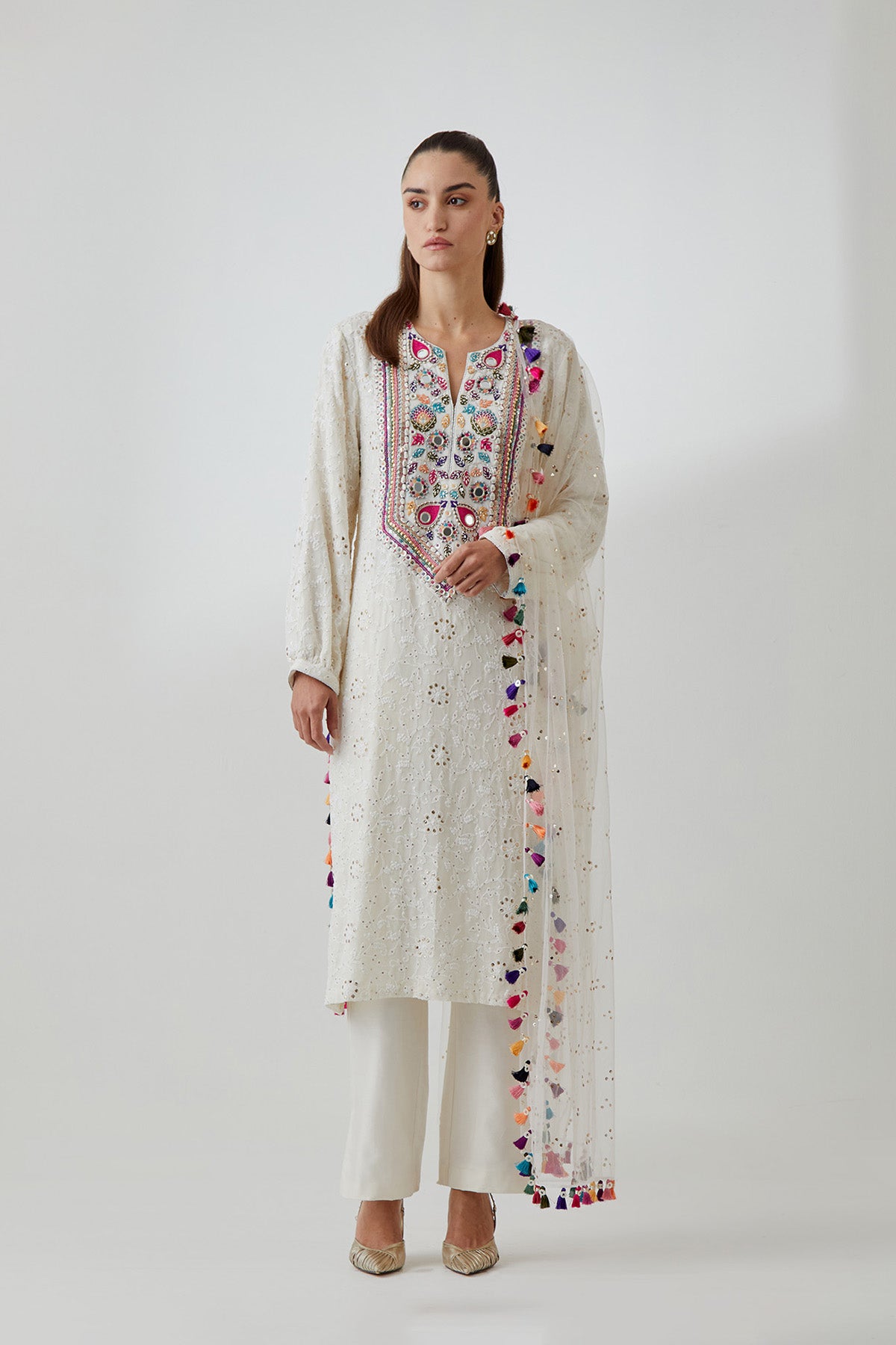 Off-White Chikankari Embroidered Kurta With Silkmul Pants And Mukaish Net Dupatta