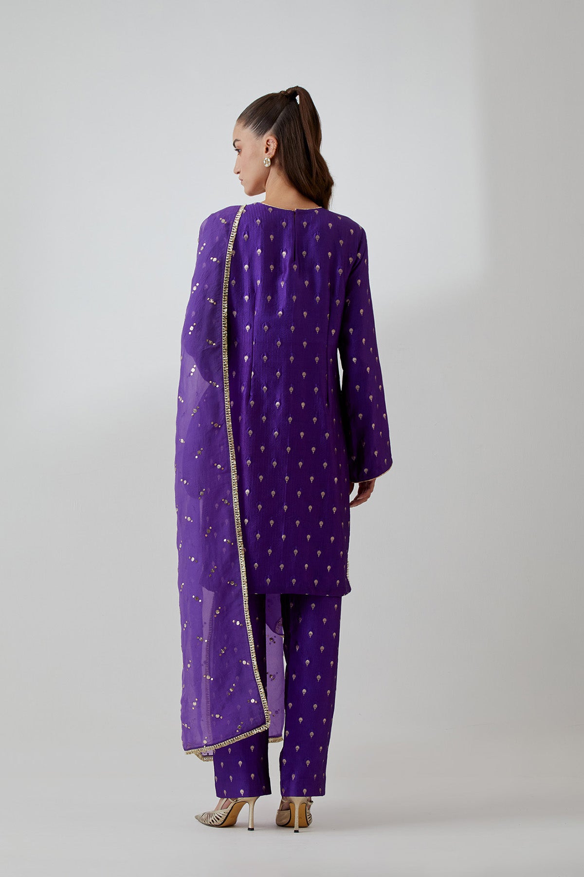 Purple Banarasi Embroidered Yoke Kurta With Pant And Mukaish Organza Dupatta