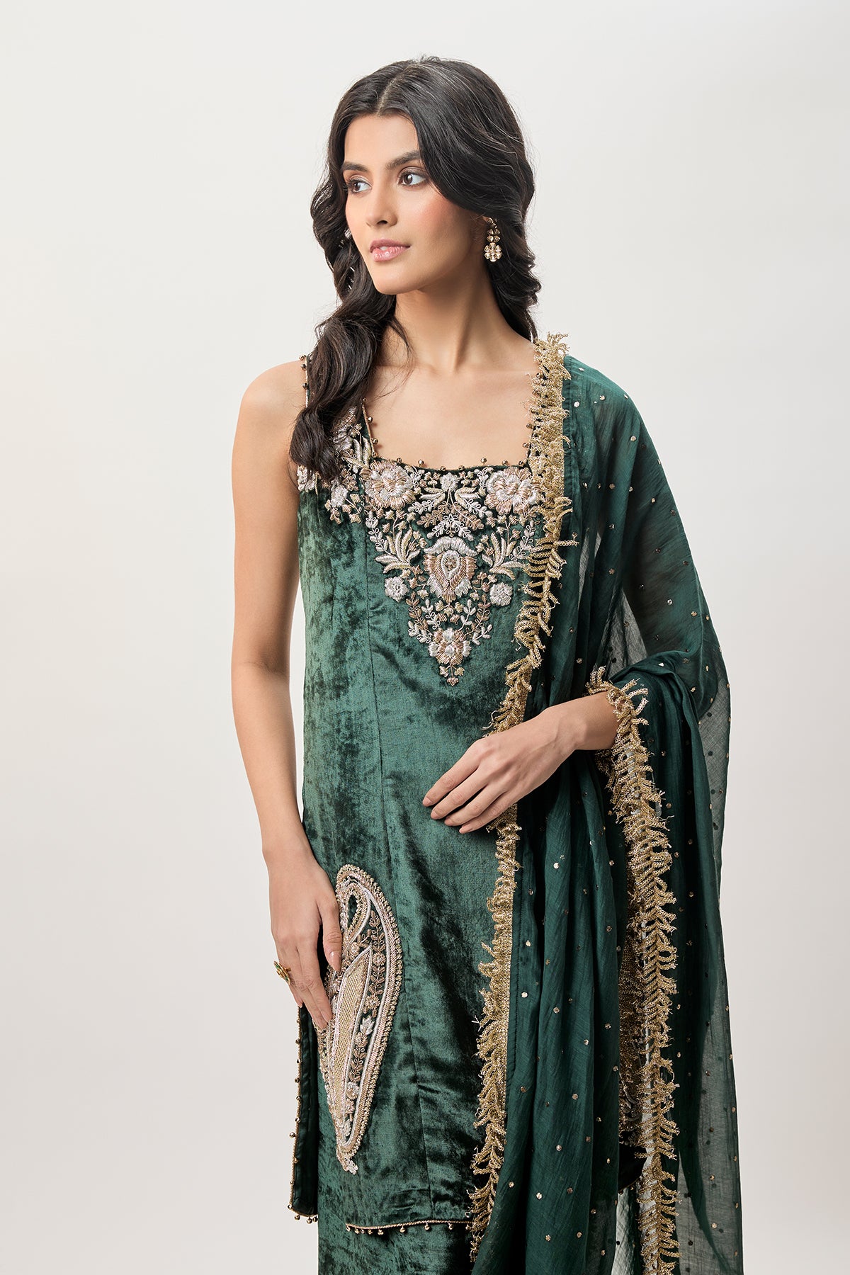 Elara Emerald Green Velvet Embroidered Kurta With Farshi Salwar And Mukaish Silkmul Dupatta