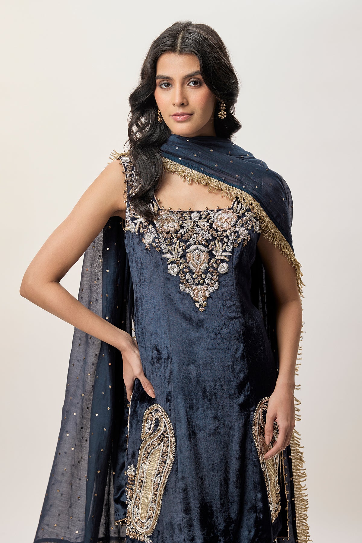 Elara Navy Blue Velvet Embroidered Kurta With Farshi Salwar And Mukaish Silkmul Dupatta