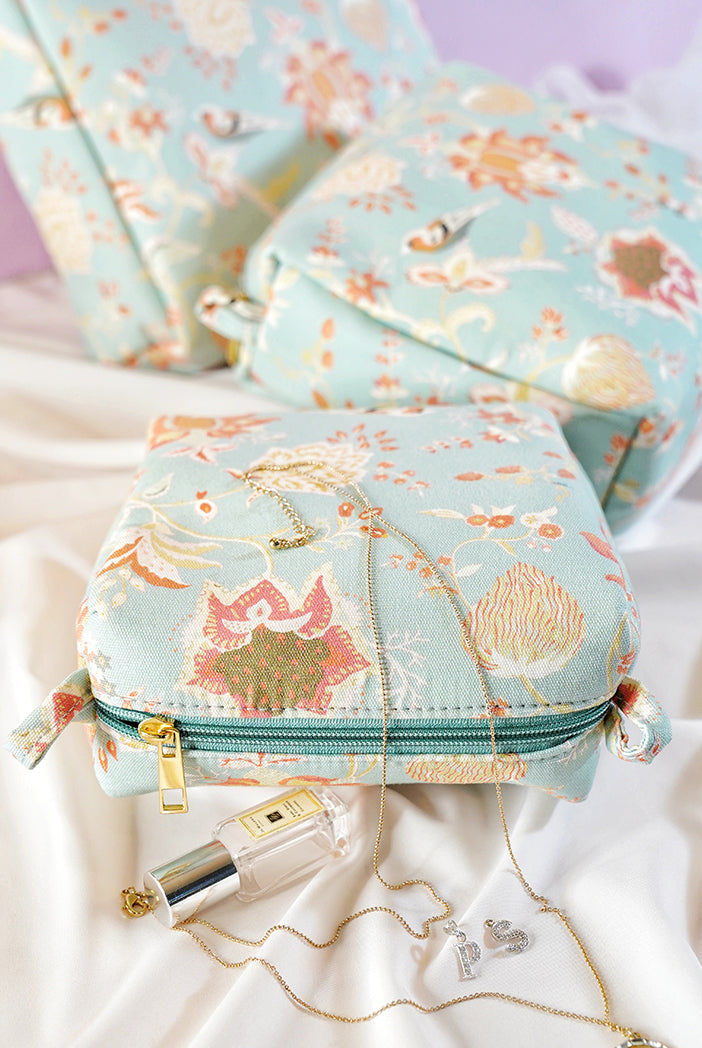 Aqua Chidiya Print Small, Medium and Large Vanity Kits Set (Set of 3)