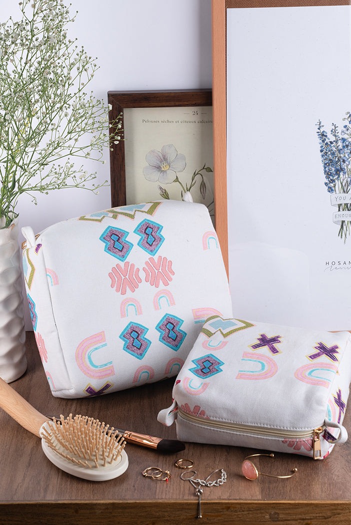 White Ikat Star Print Canvas Small and Medium Size Vanity Kits (Set of 2)
