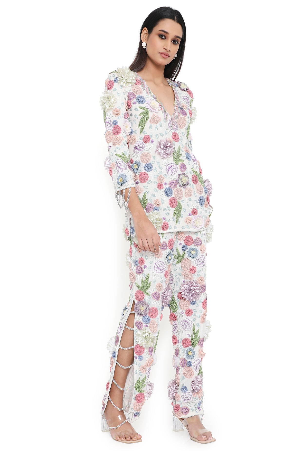 Irene Off White Embroidered Short Kurta And Pant With Metal Chain Hanging