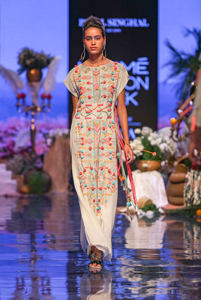 Maia Chalk White Georgette Kaftan