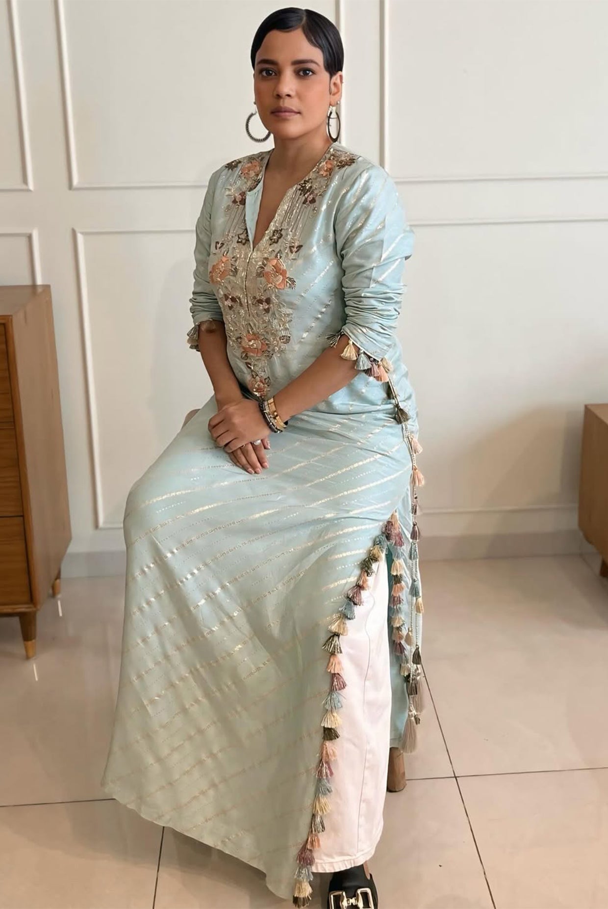 Powder Blue Line Dola Silk Beyza Kaftan